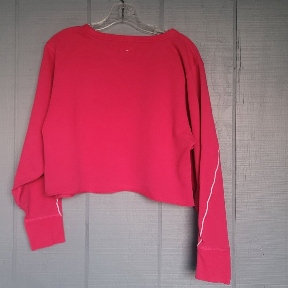 rag and bone Bright Rose Script Logo Cropped Pullover. Size S/P - Picture 3 of 6